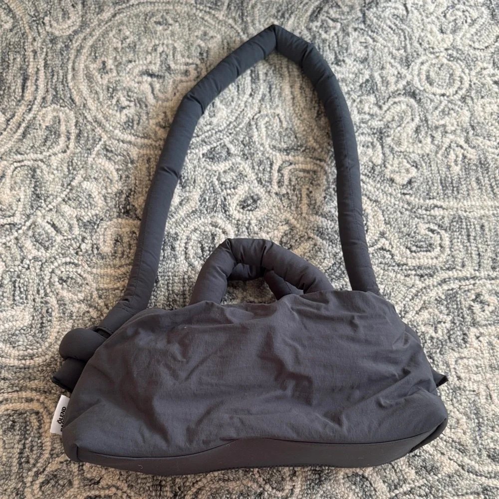 Olend’s MINIONA SOFT BAG - Picture 2 of 8